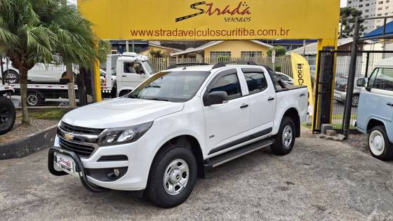 CHEVROLET S10 2.8 LS 4X4 CD 16V TURBO DIESEL 4P MANUAL